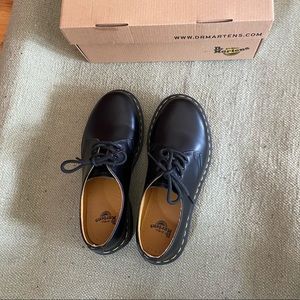 Dr. Martens 1461 Oxford shoes